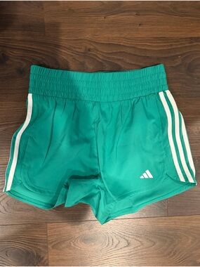 Adidas Rare Sample Tag Green 3-Stripe Running Shorts NWT Women’s Small